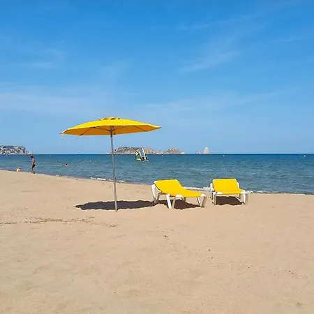 Daro 2d 135 Aire Mas Pinell Hébergement de vacances